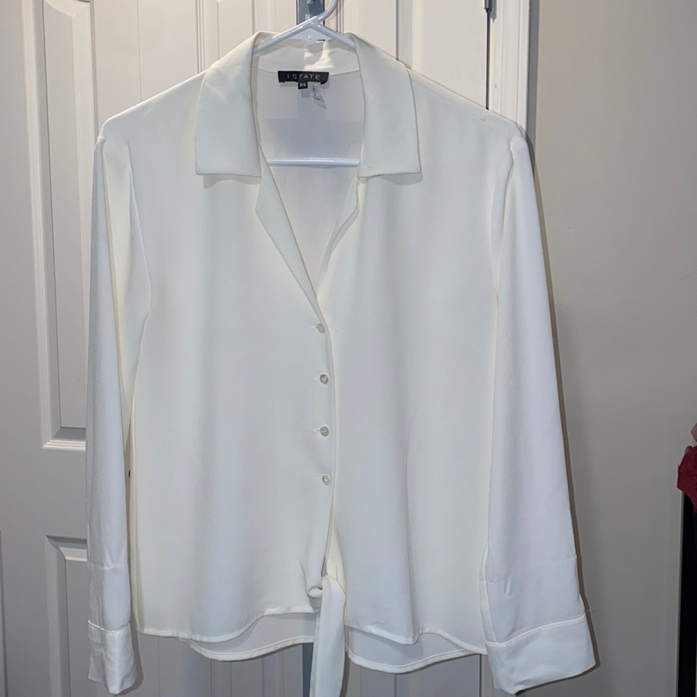 Women’s 1. State creme front button dressy blouse, size XS